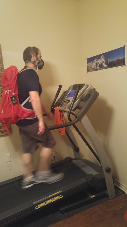 backpack_mask_treadmill